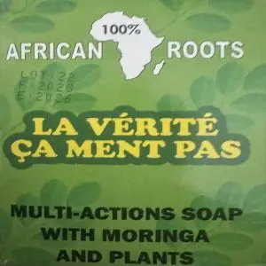SAVON MORINGA ET PLANTES